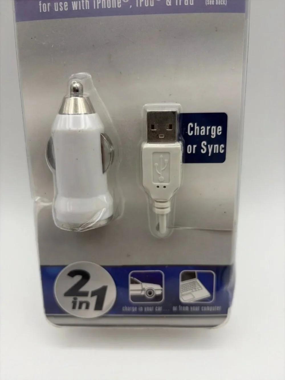 Wireless Gear 2 In 1 Charging Kit, iPhone, iPod, iPad (Model G0257) White New